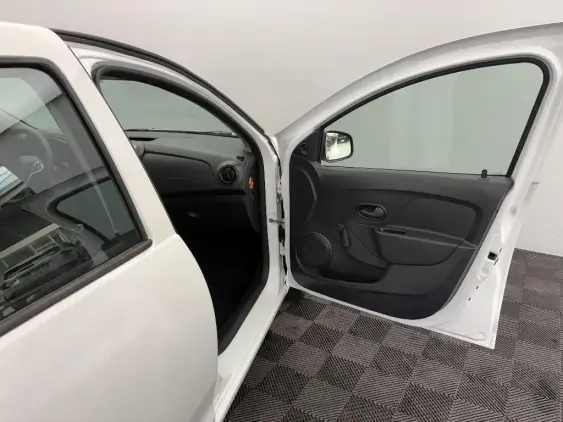 DACIA SANDERO II - voiture d'occasion - Photo 17