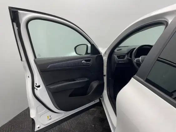 RENAULT ARKANA - voiture d'occasion - Photo 19