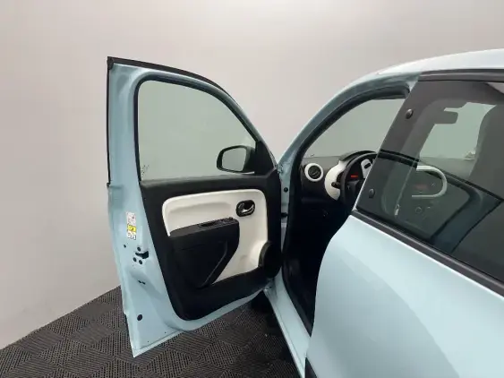 RENAULT TWINGO III - voiture d'occasion - Photo 17