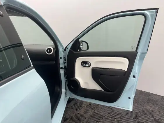 RENAULT TWINGO III - voiture d'occasion - Photo 18