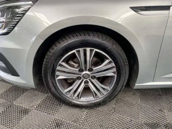 RENAULT MEGANE IV - voiture d'occasion - Photo 23