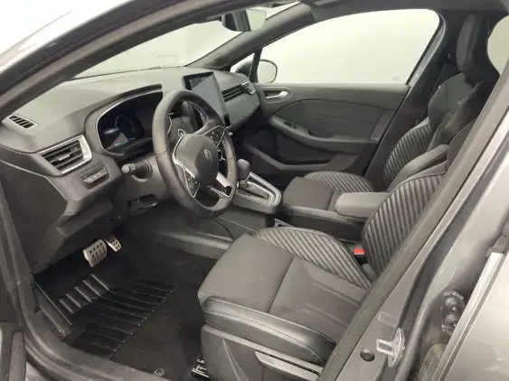 RENAULT CLIO V - voiture d'occasion - Photo 18