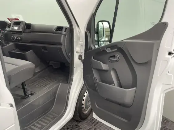 RENAULT MASTER FG III - voiture d'occasion - Photo 18