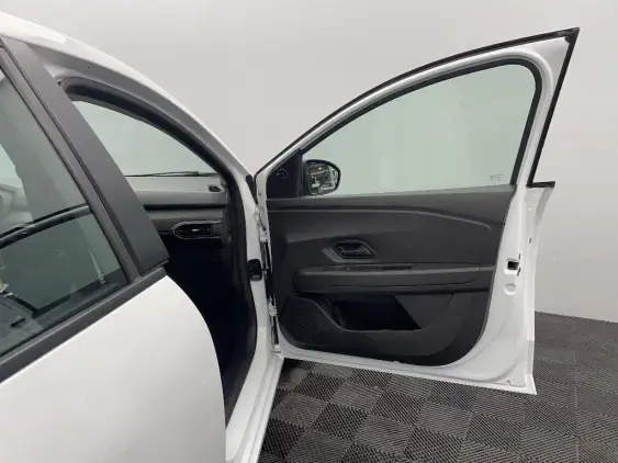 DACIA SANDERO III - voiture d'occasion - Photo 20