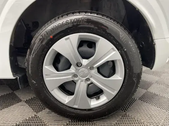 DACIA SANDERO III - voiture d'occasion - Photo 24