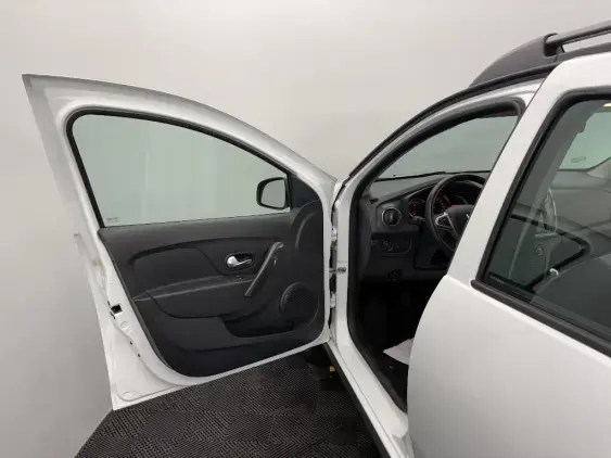 DACIA SANDERO II - voiture d'occasion - Photo 18