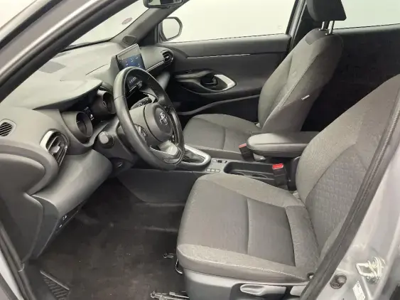 TOYOTA YARIS CROSS I - voiture d'occasion - Photo 18