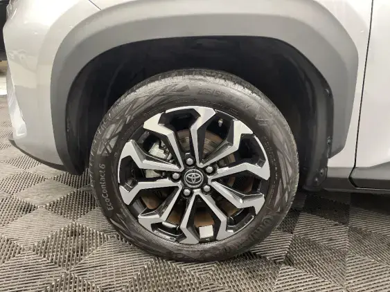 TOYOTA YARIS CROSS I - voiture d'occasion - Photo 22