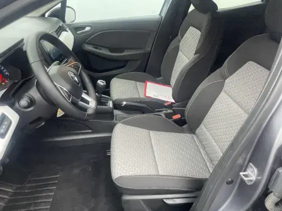 RENAULT CLIO V - voiture d'occasion - Photo 18