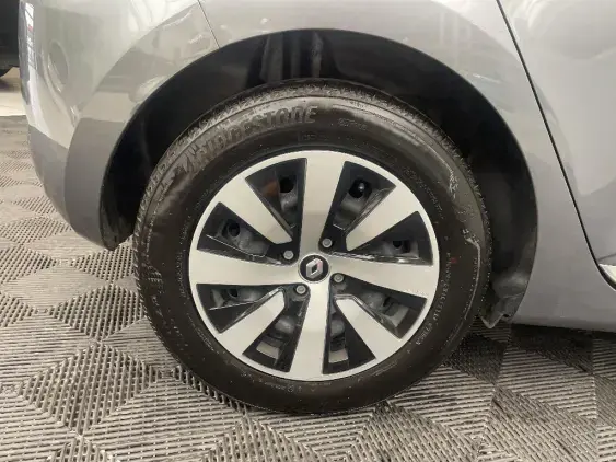 RENAULT CLIO V - voiture d'occasion - Photo 23