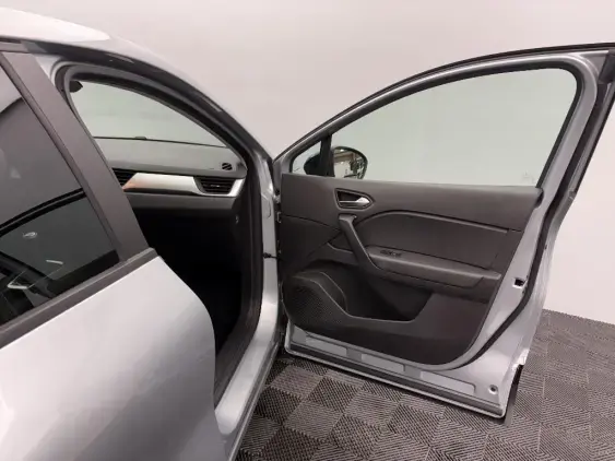 RENAULT CAPTUR II - voiture d'occasion - Photo 20