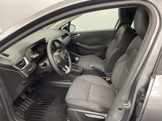 RENAULT CLIO V - voiture d'occasion - Photo 18