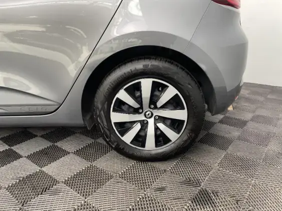 RENAULT CLIO V - voiture d'occasion - Photo 23