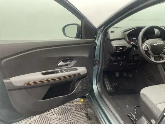 DACIA SANDERO III - voiture d'occasion - Photo 18