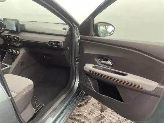 DACIA SANDERO III - voiture d'occasion - Photo 19