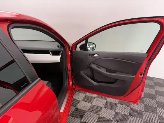 RENAULT CLIO V - voiture d'occasion - Photo 20