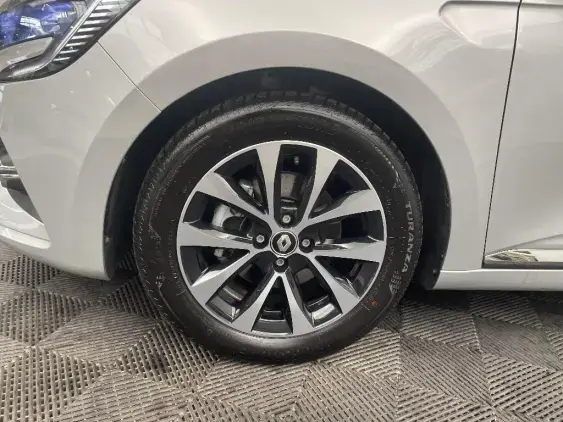 RENAULT CLIO V - voiture d'occasion - Photo 20