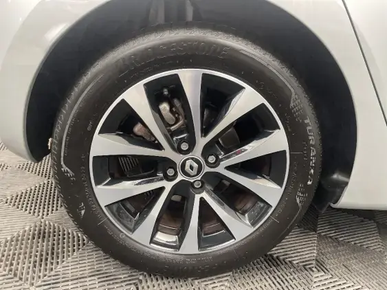 RENAULT CLIO V - voiture d'occasion - Photo 22