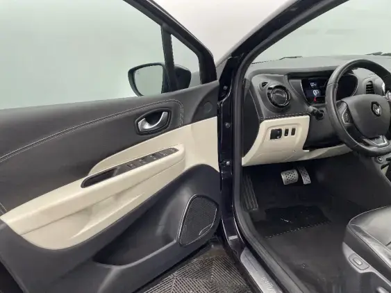 RENAULT CAPTUR - voiture d'occasion - Photo 19