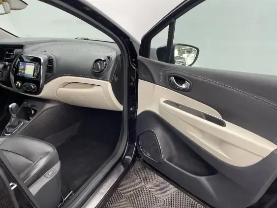 RENAULT CAPTUR - voiture d'occasion - Photo 20