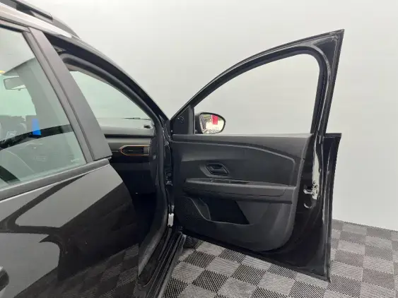 DACIA SANDERO III - voiture d'occasion - Photo 20