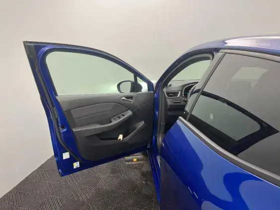 RENAULT CLIO V - voiture d'occasion - Photo 19