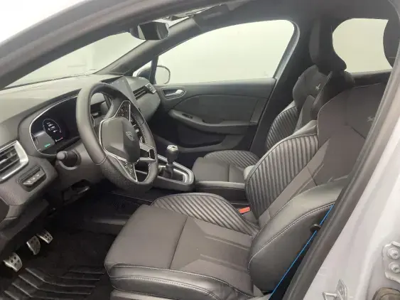 RENAULT CLIO V - voiture d'occasion - Photo 18