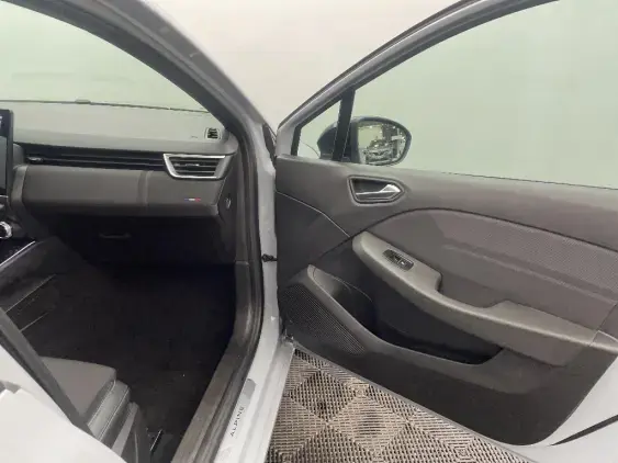 RENAULT CLIO V - voiture d'occasion - Photo 20