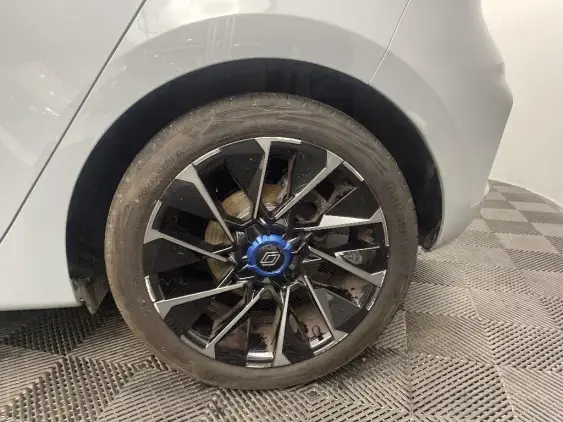 RENAULT CLIO V - voiture d'occasion - Photo 24