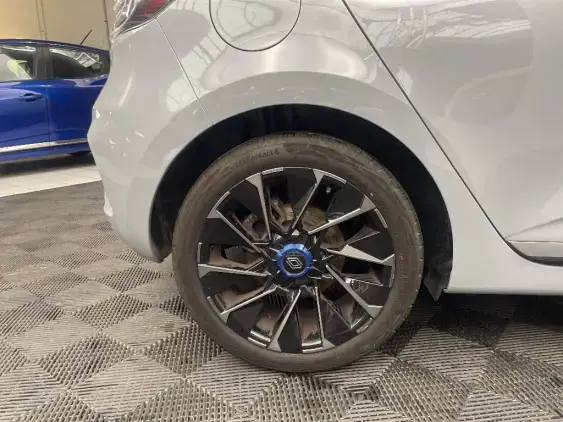 RENAULT CLIO V - voiture d'occasion - Photo 25