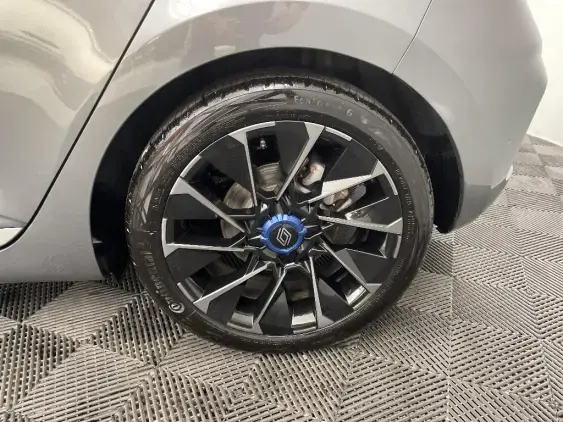 RENAULT CLIO V - voiture d'occasion - Photo 23