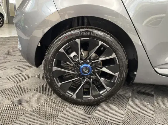 RENAULT CLIO V - voiture d'occasion - Photo 24