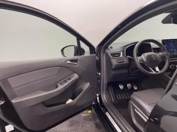 RENAULT CLIO V - voiture d'occasion - Photo 19