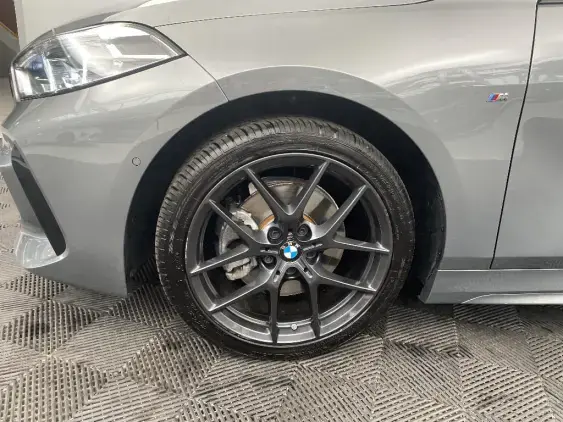 BMW SERIE 1 F40 - voiture d'occasion - Photo 21