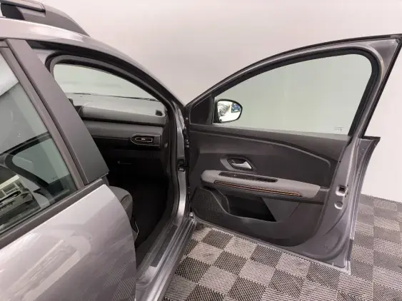 DACIA SANDERO III - voiture d'occasion - Photo 19