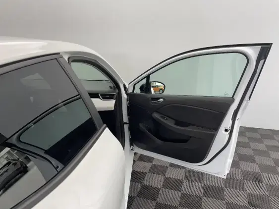 RENAULT CLIO V - voiture d'occasion - Photo 20