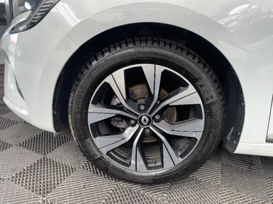 RENAULT CLIO V - voiture d'occasion - Photo 23