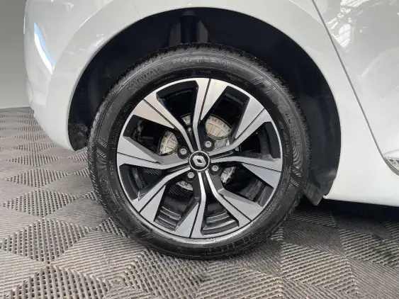 RENAULT CLIO V - voiture d'occasion - Photo 25