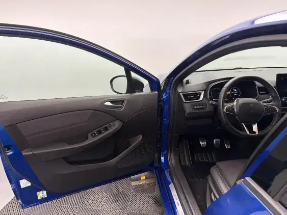 RENAULT CLIO V - voiture d'occasion - Photo 19