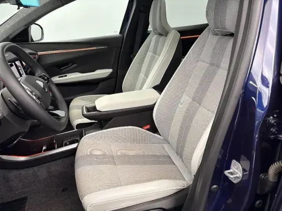 RENAULT SCENIC V ELECTRIQUE - voiture d'occasion - Photo 17