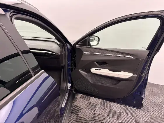 RENAULT SCENIC V ELECTRIQUE - voiture d'occasion - Photo 19