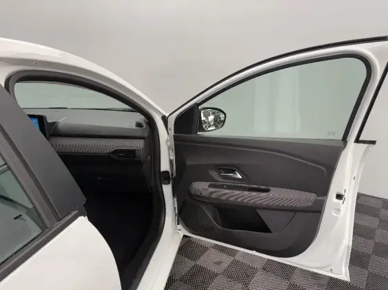 DACIA SANDERO III - voiture d'occasion - Photo 18