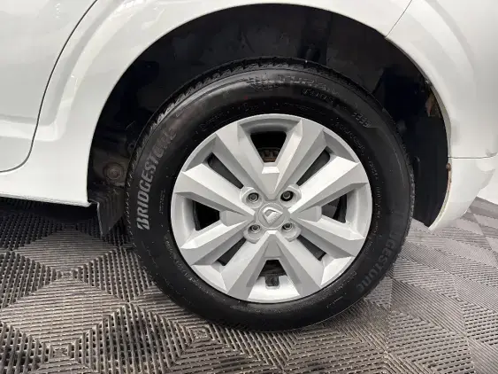 DACIA SANDERO III - voiture d'occasion - Photo 22