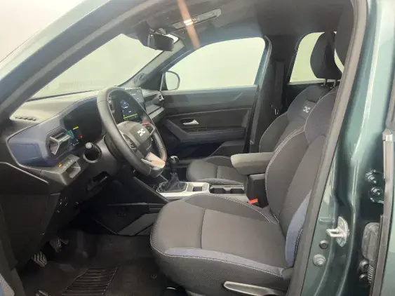 DACIA DUSTER III - voiture d'occasion - Photo 18