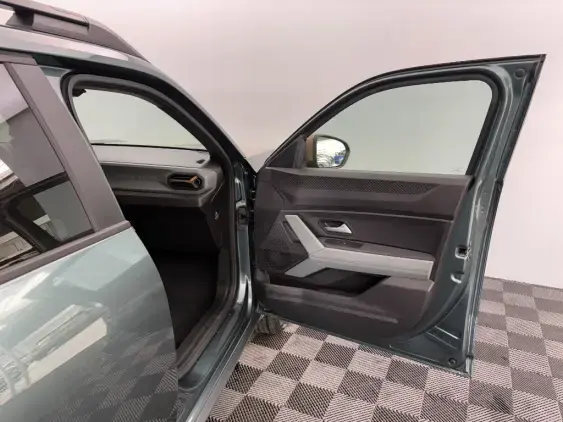 DACIA DUSTER III - voiture d'occasion - Photo 19