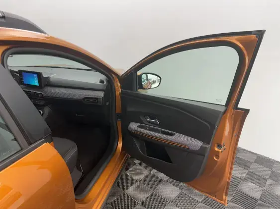 DACIA SANDERO III - voiture d'occasion - Photo 20