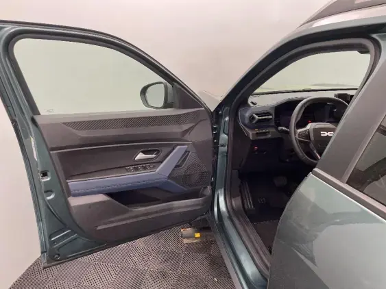 DACIA DUSTER III - voiture d'occasion - Photo 19