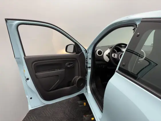 RENAULT TWINGO ELECTRIQUE III - voiture d'occasion - Photo 17