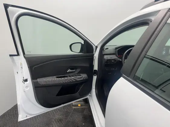 DACIA SANDERO III - voiture d'occasion - Photo 19