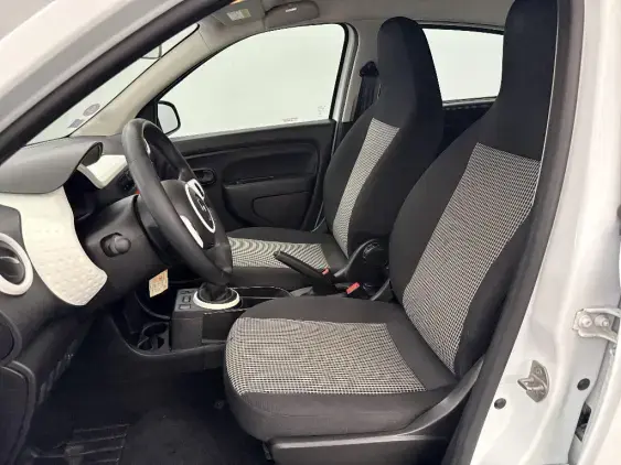 RENAULT TWINGO III - voiture d'occasion - Photo 17